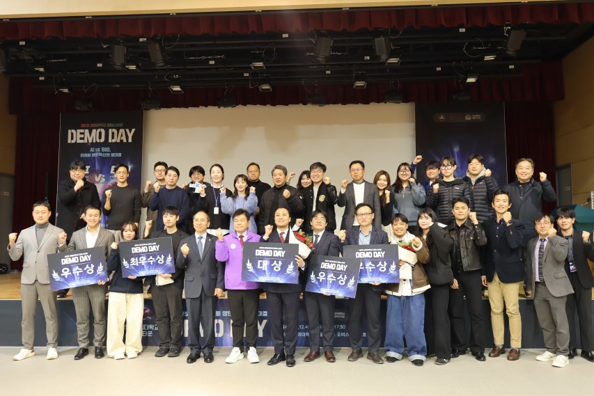 5c6f85ad835cd29be0b32c8369435fbd_1765328483_0532.jpg 5c6f85ad835cd29be0b32c8369435fbd_1765328483_0532.jpg